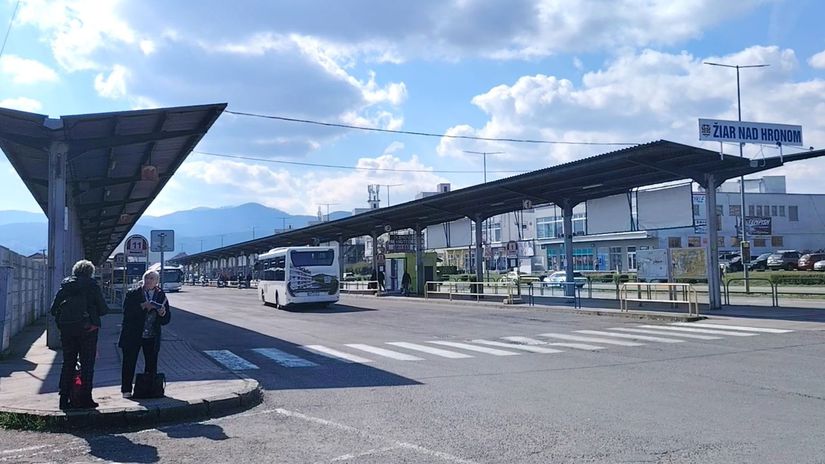 Stanicu z obdobia socializmu opravi za miliony eur Modernizacia prichadza po desatrociach cakania