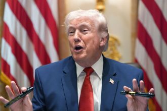 Trump priznal ze NATO kritizuje pretoze mu spojenci odmietli vydanie Gronska a pomoc s Iranom