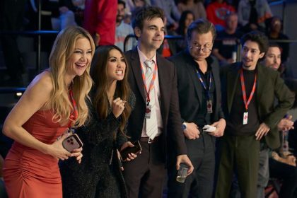 Netflix ma novy komedianty hit ktory rychlo rastie Druha seria prekonala 252 miliona hodin sledovania