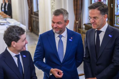 Slovensko sa stalo jednym z hlavnych vyrobcov municie v ramci NATO zdraznil Pellegrini po stretnuti lidrov Bukurestskej deviatky