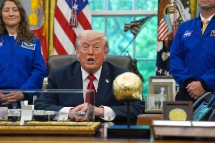Ukrajina je porazena vyhlasil Trump v Ovalnej pracovni vsak zrejme pomiesal viacero konfliktov