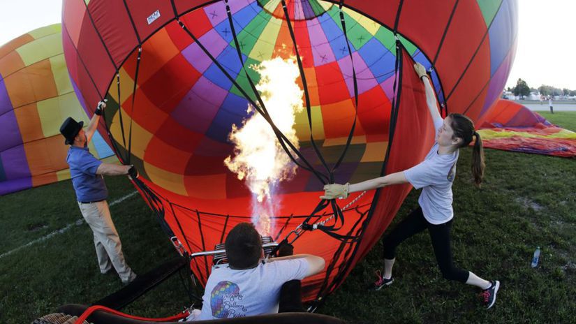 V Kosiciach sa zrazili teplovzdusne balony jeden nudzovo pristal