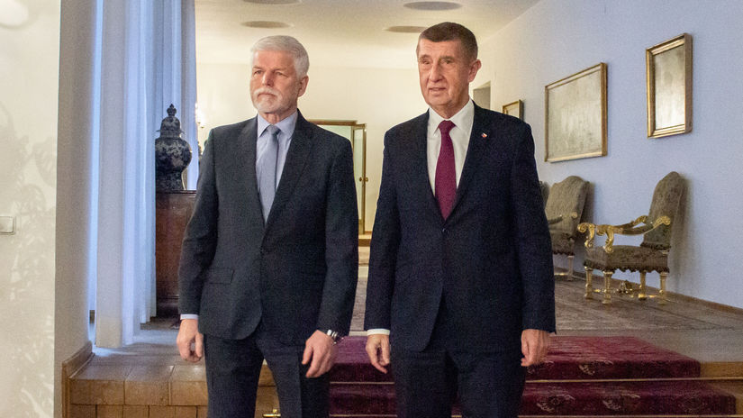 Babish drzi Pavla mimo hry Prezident ma pripravenu zalobu na summit NATO
