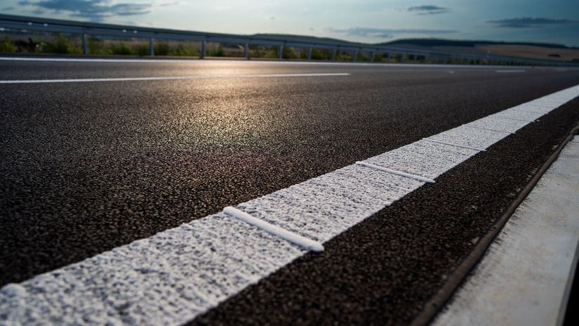 Dialnicari upravia vozovku na D1 pri Liptovskej Mare Prace zacnu v utorok