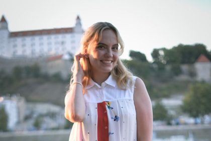 Zo serialov priamo do politickeho boja Znama slovenska herecka ma zaujem stat sa poslankynou v Petrzalke