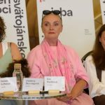 stopka pre medzinarodny festival v nitre vyvolala ostru reakciu herecka eva pavlikova hovori o hanbe a ziada o pomoc