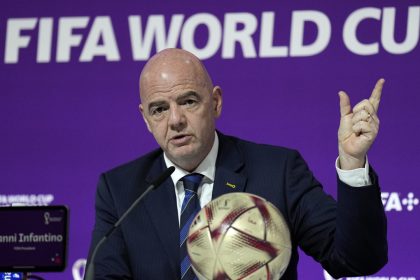 Infantino poas turnaja preletel Zem dva a polkrat Neuverite kolko videl zapasov MS 2026 Futbal Sportweb