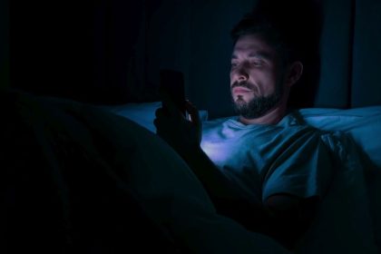 ste denne hodiny online telefonne telo odhaluje co s nami robia smartfony tieto signaly neignorujte