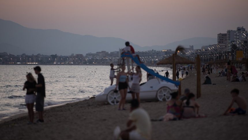 Male telo dva zuby a krvave rany Na plaze oblibeneho ostrova sa vratilo nezvycajne fenomen