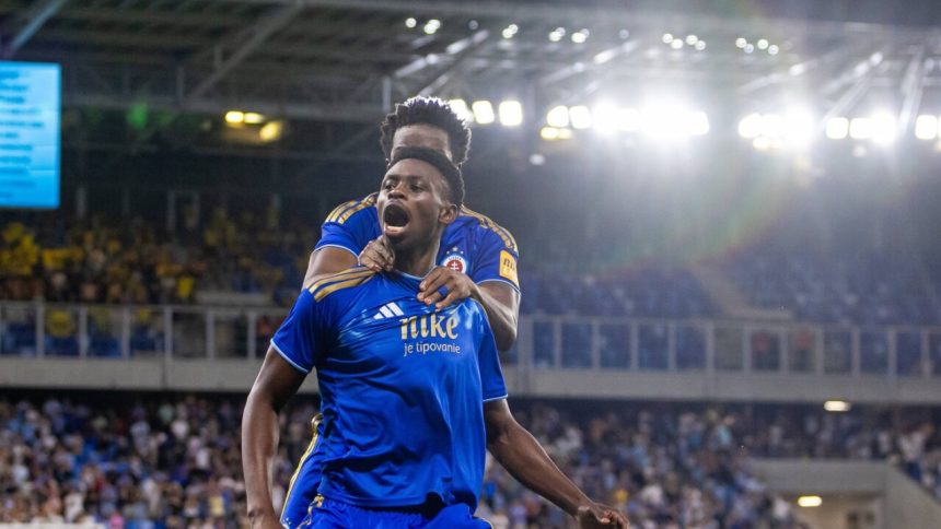 Na toho sme nemali skoda ze ho Slovan stihol priviest Svedi sa chytali za hlavu Kmotrik trafil jackpot Europske pohare Futbal Sportweb