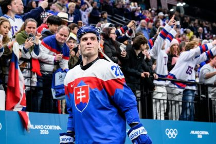 Nikto nechce peniaze chceme prstene Slafkovsky pri otazke na telo exceloval Ostatne Hokej Sportweb