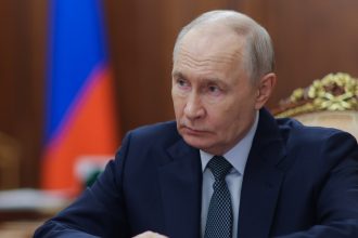 Putinovi hra do karat necakany spojenec Ukrajine komplikuje vyvazanie do celeho sveta