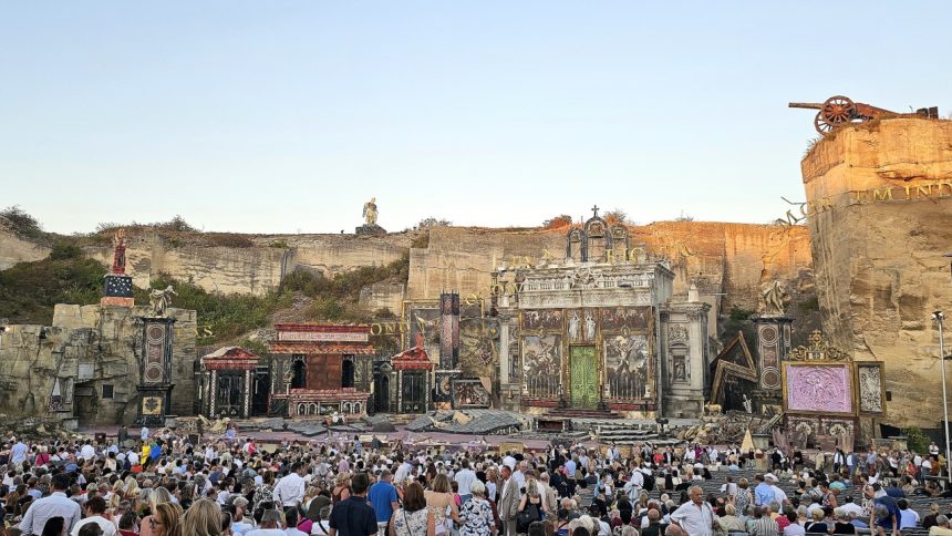 Tosca medzi skalami Takutu operu len tak neuvidite Kultura Novinky