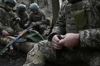 Zenovske dohody ako kus papiera Rusko nuti zajatyh Ukrajincov bojovat proti svojim krajanom